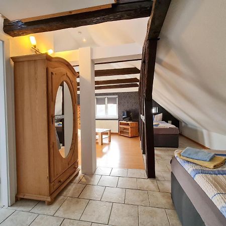 Pension Zum Holzwurm Wittenberge Bagian luar foto