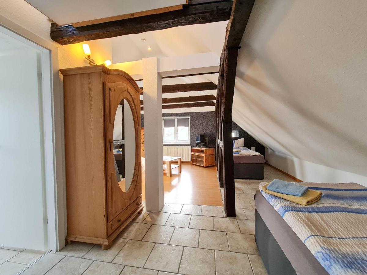 Pension Zum Holzwurm Wittenberge Bagian luar foto